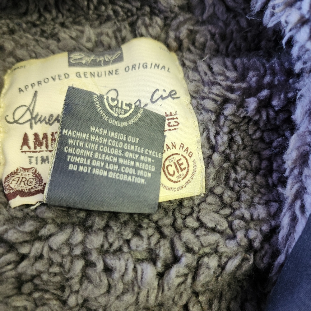 Jacket - Picture 3 of 6